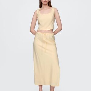 NEW WITH TAGS Gap Yellow Linen Skirt